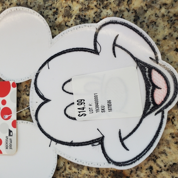 Nwt mickey mouse and minnie mouse patches - Picture 3 of 5